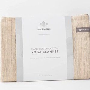 BNWT Halfmoon Handwoven Cotton Yoga Blanket in Sandstone
